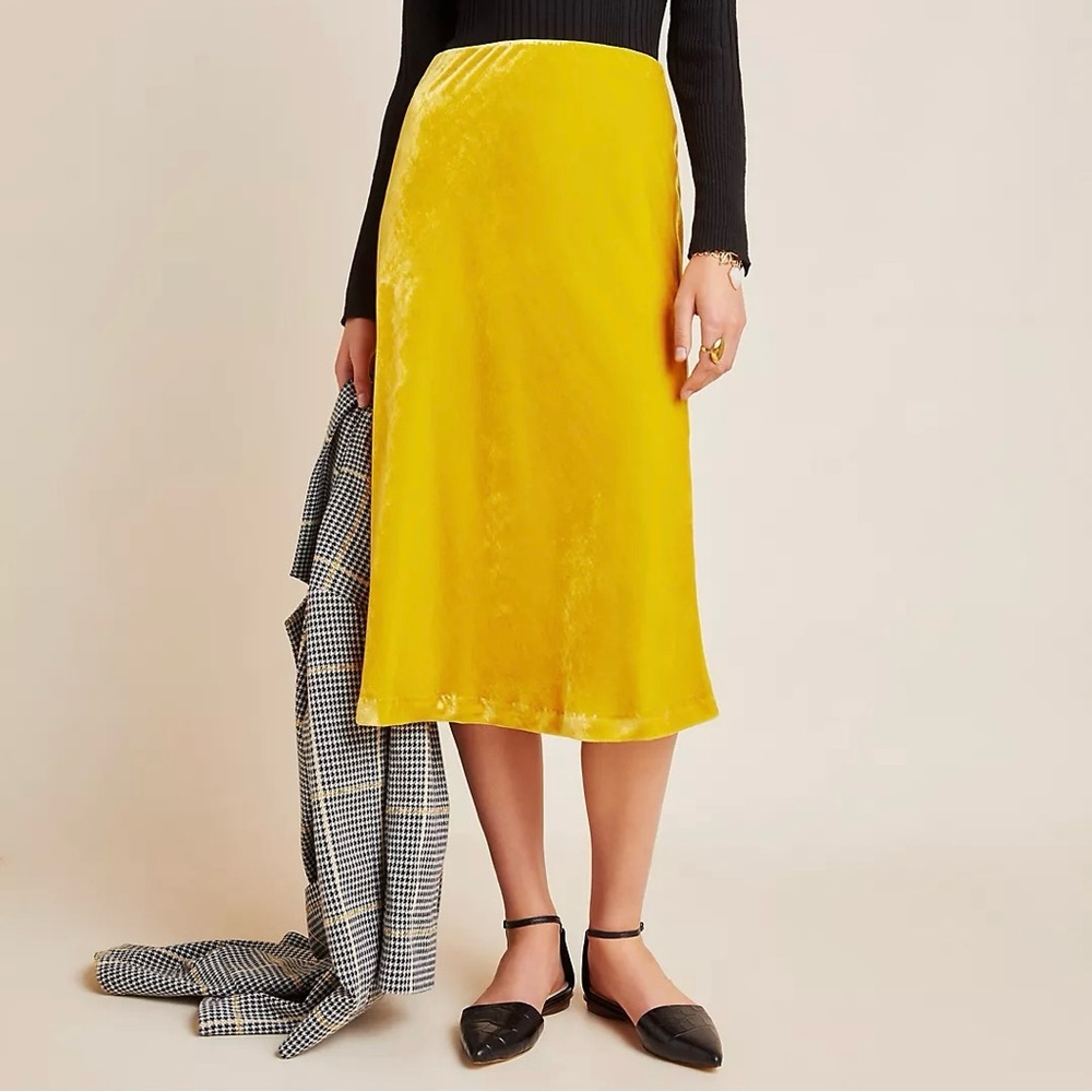 Maeve Anthropologie Women’s Kelly Velvet Midi Skirt Size XS Yellow Velour A-Line